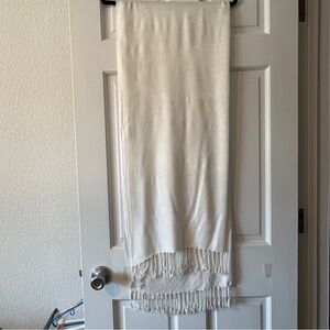 Stylish White Fringe Scarf